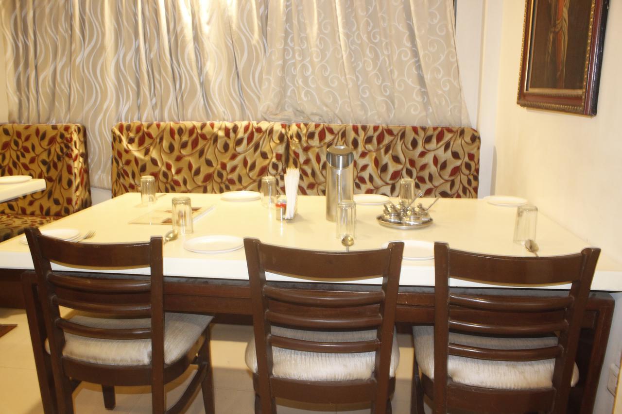 ויסאקפאטנם Hotel Chandra'S מראה חיצוני תמונה