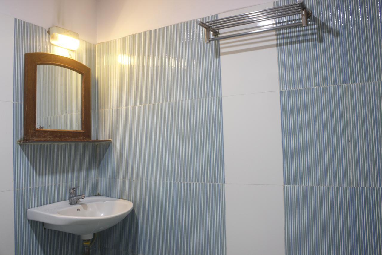 ויסאקפאטנם Hotel Chandra'S מראה חיצוני תמונה