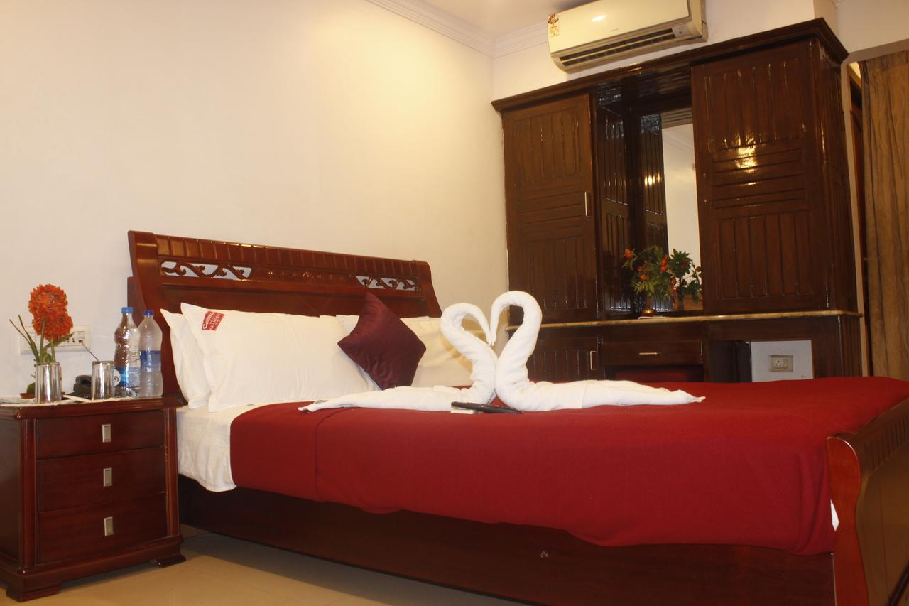 ויסאקפאטנם Hotel Chandra'S מראה חיצוני תמונה