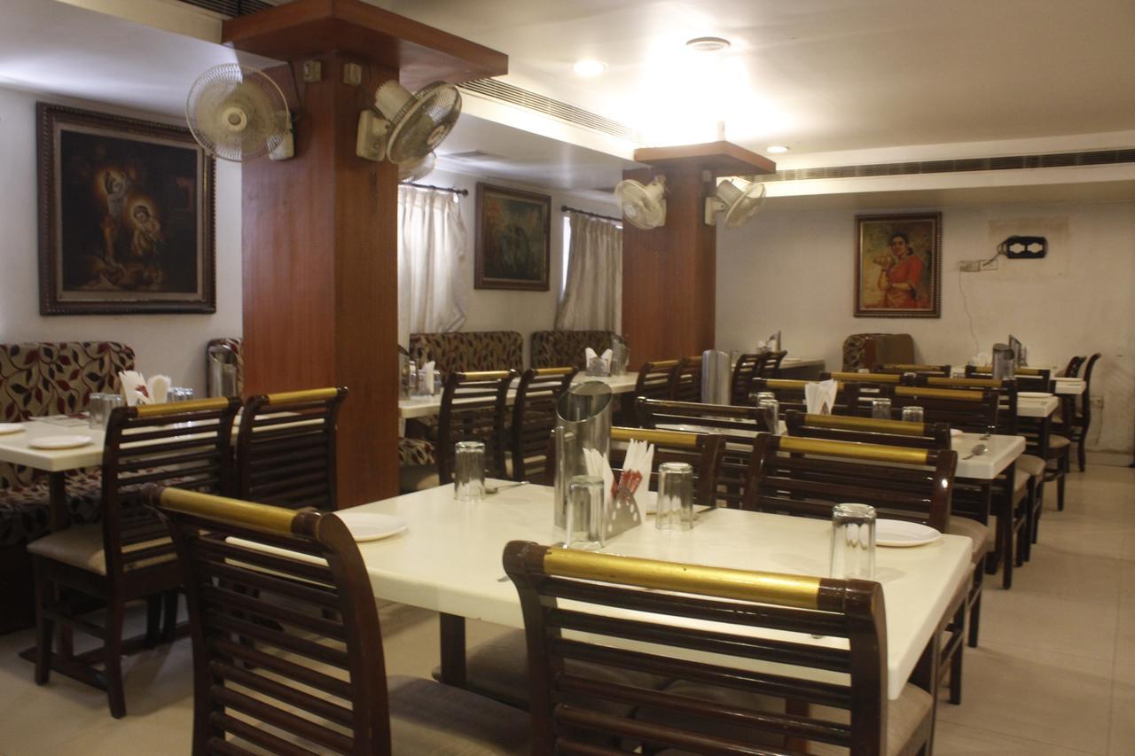 ויסאקפאטנם Hotel Chandra'S מראה חיצוני תמונה